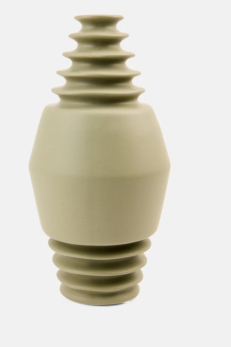 موي موتشو فازة سيراميك باللون الأخضر المريمي